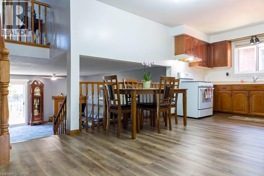 310 Stone Church Road E, Hamilton, ON