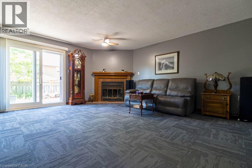 310 Stone Church Road E, Hamilton, ON