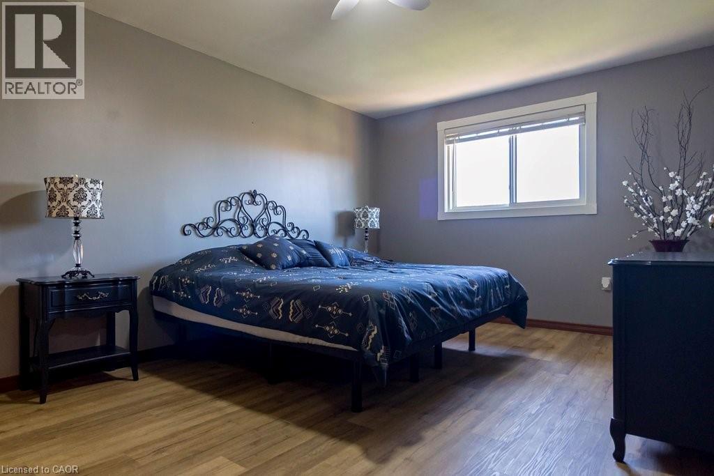 310 Stone Church Road E, Hamilton, ON