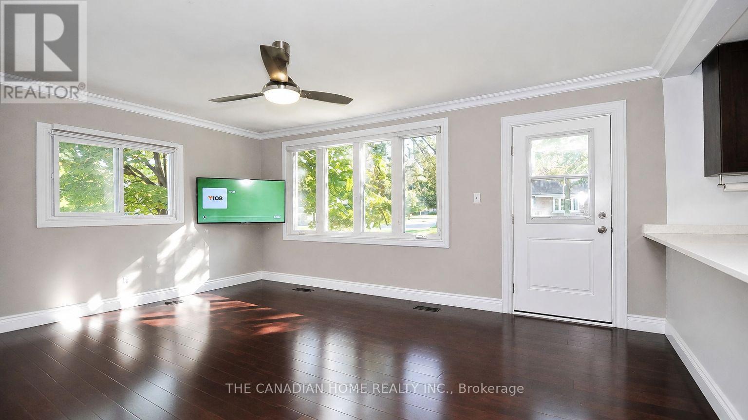 142 Winston Boulevard, Cambridge, ON - Indoor Photo Showing Other Room