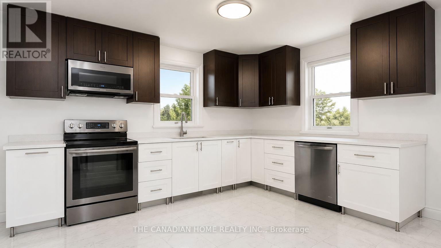 142 Winston Boulevard, Cambridge, ON - Indoor Photo Showing Kitchen