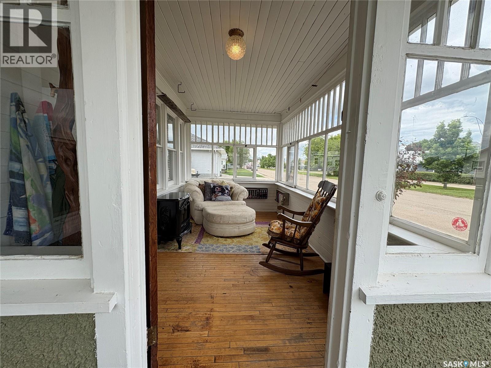 276 2Nd Avenue E, Unity, SK