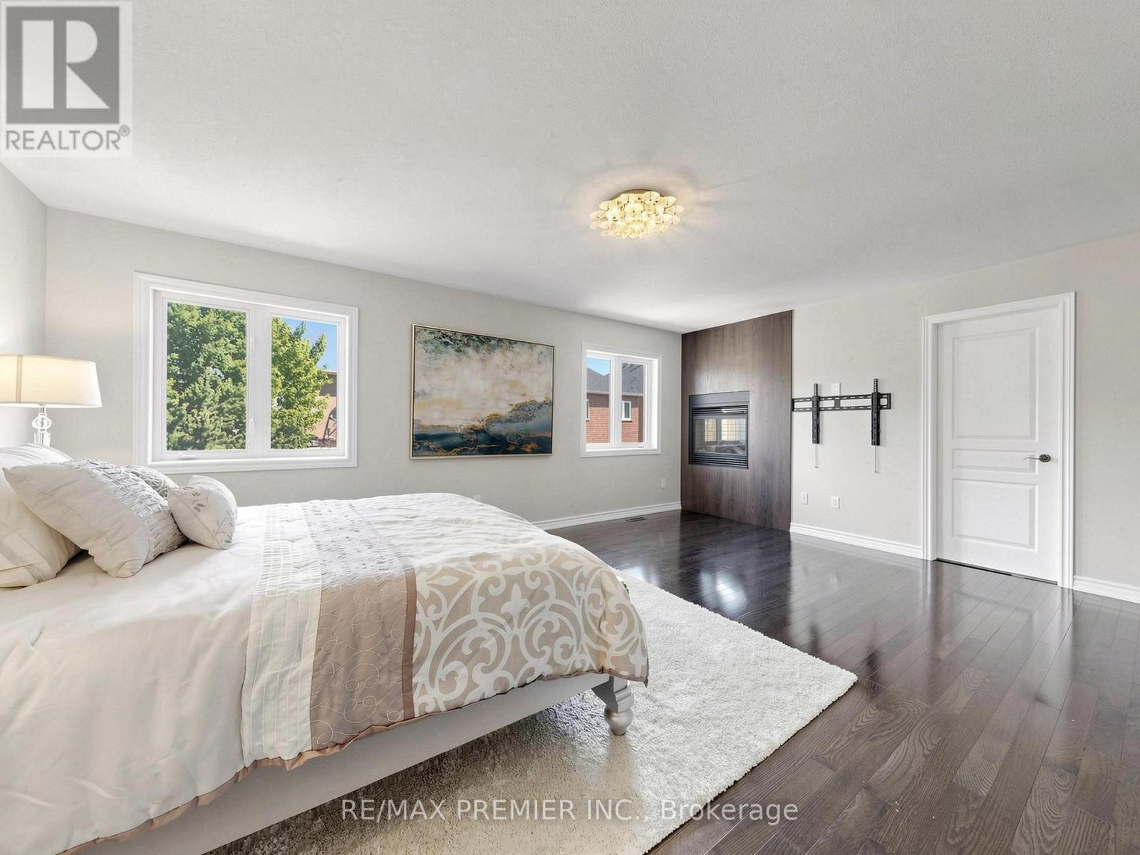 50 Ascalon Drive, Vaughan, ON
