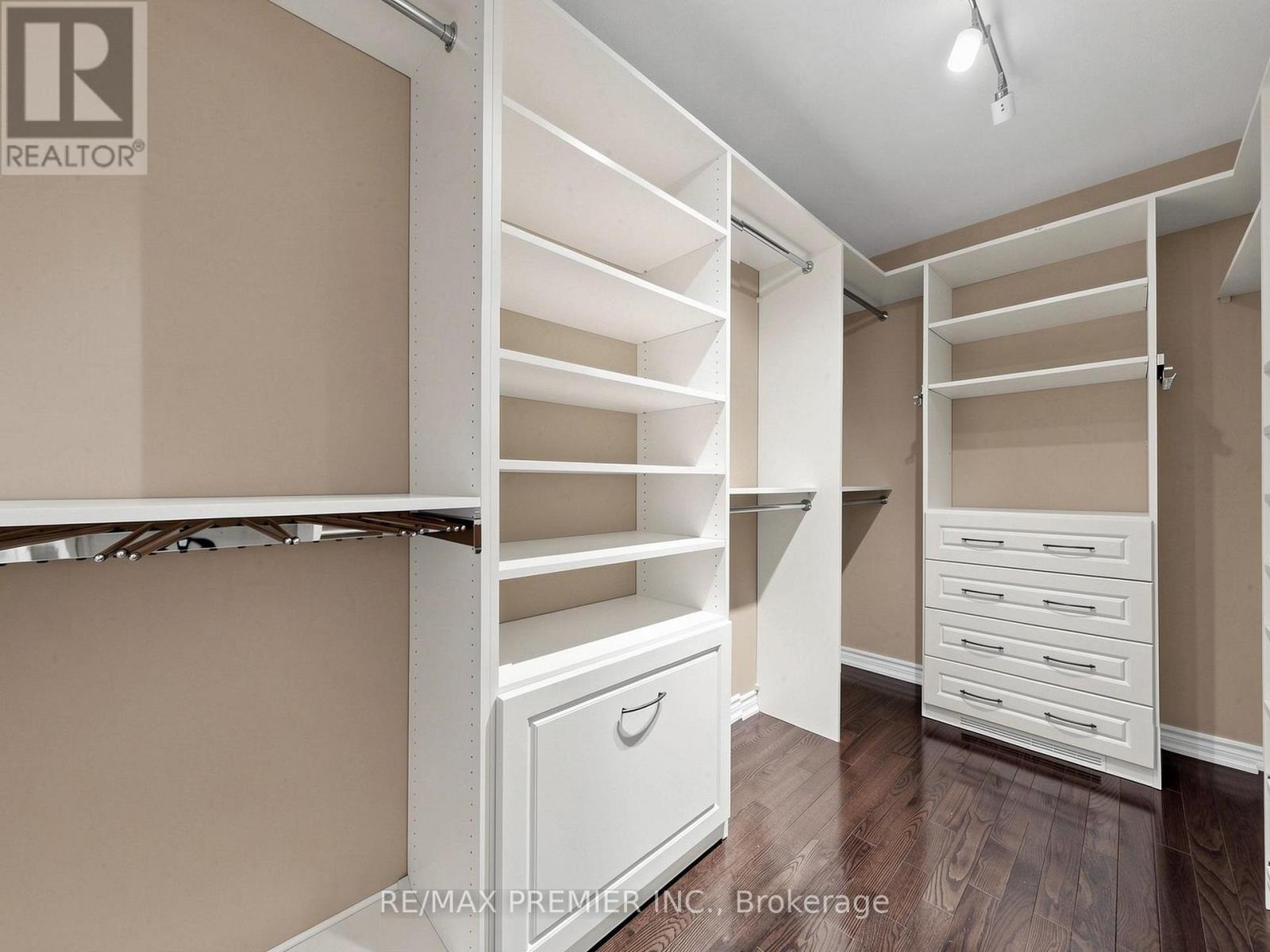50 Ascalon Drive, Vaughan, ON