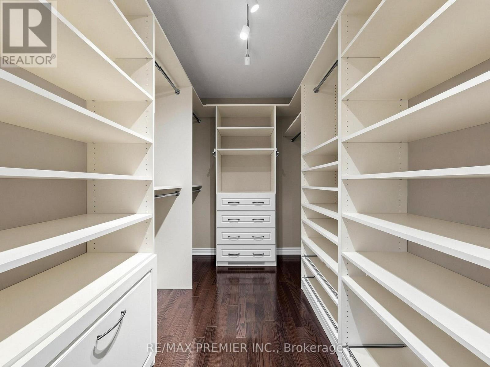 50 Ascalon Drive, Vaughan, ON