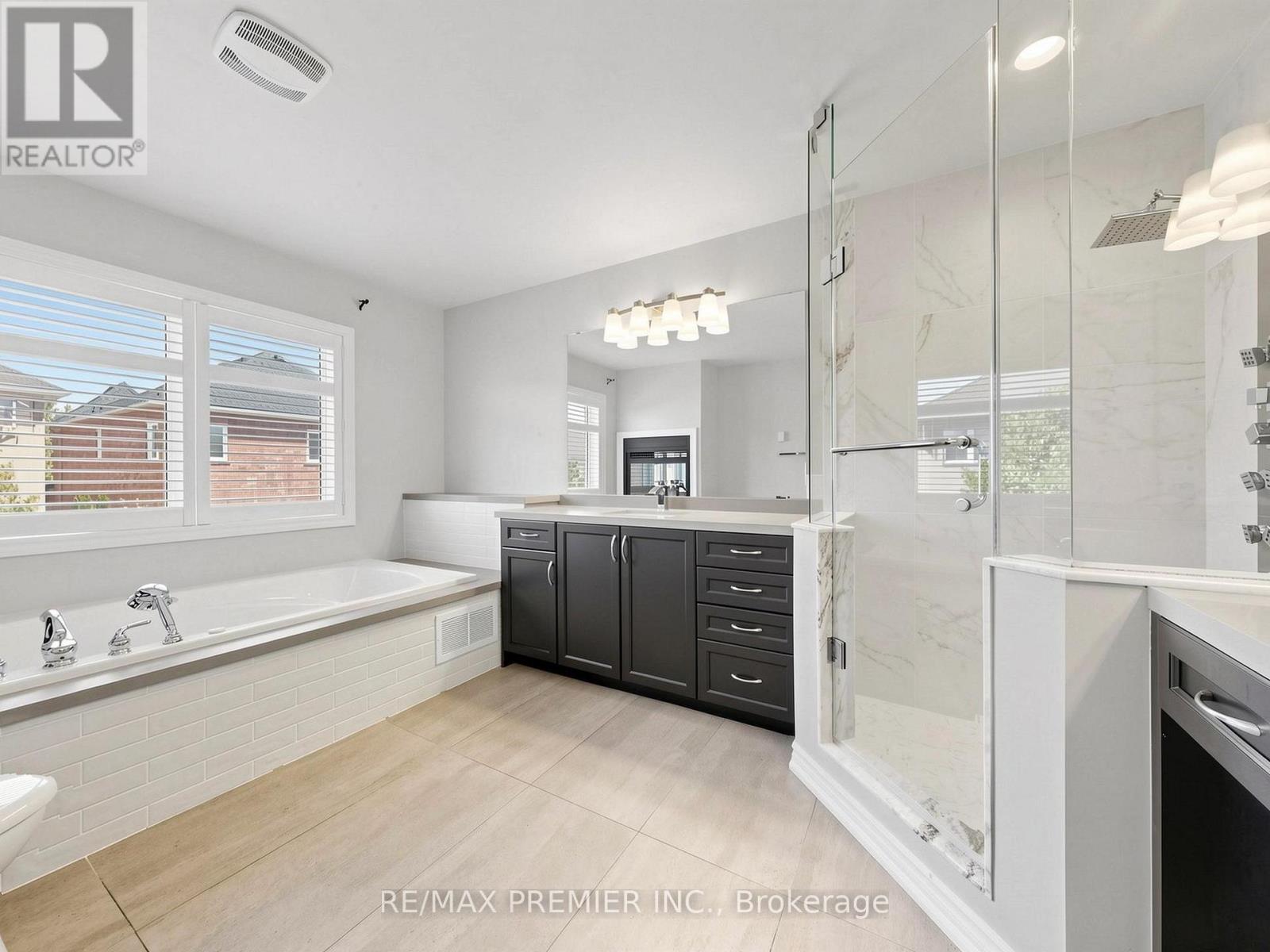 50 Ascalon Drive, Vaughan, ON