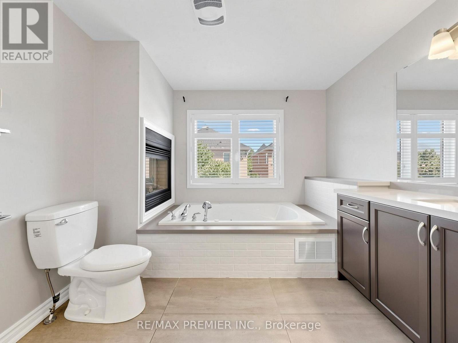 50 Ascalon Drive, Vaughan, ON