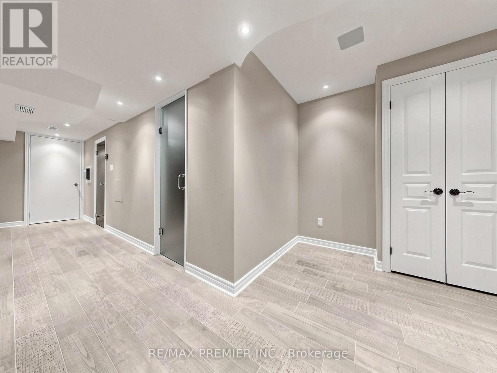 50 Ascalon Drive, Vaughan, ON