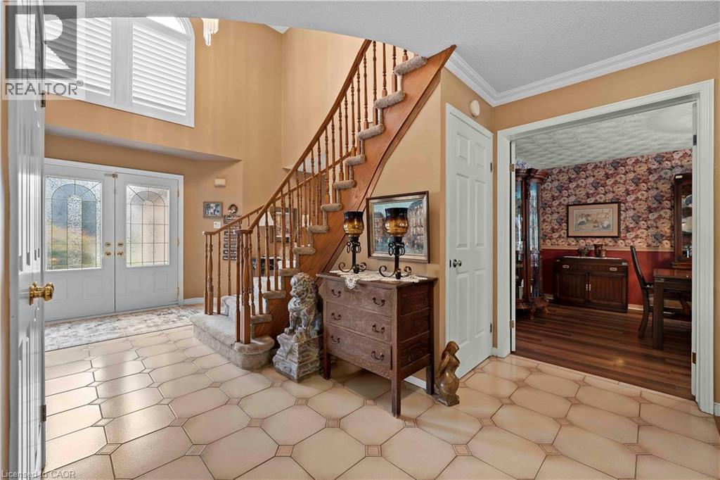 59 Randolf Court, Hamilton, ON - Indoor Photo Showing Other Room