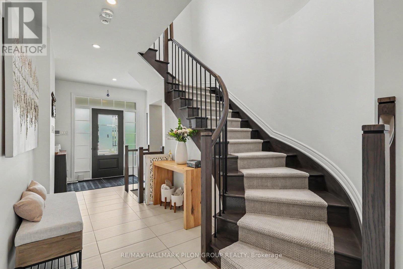 368 Hepatica Way, Ottawa, ON