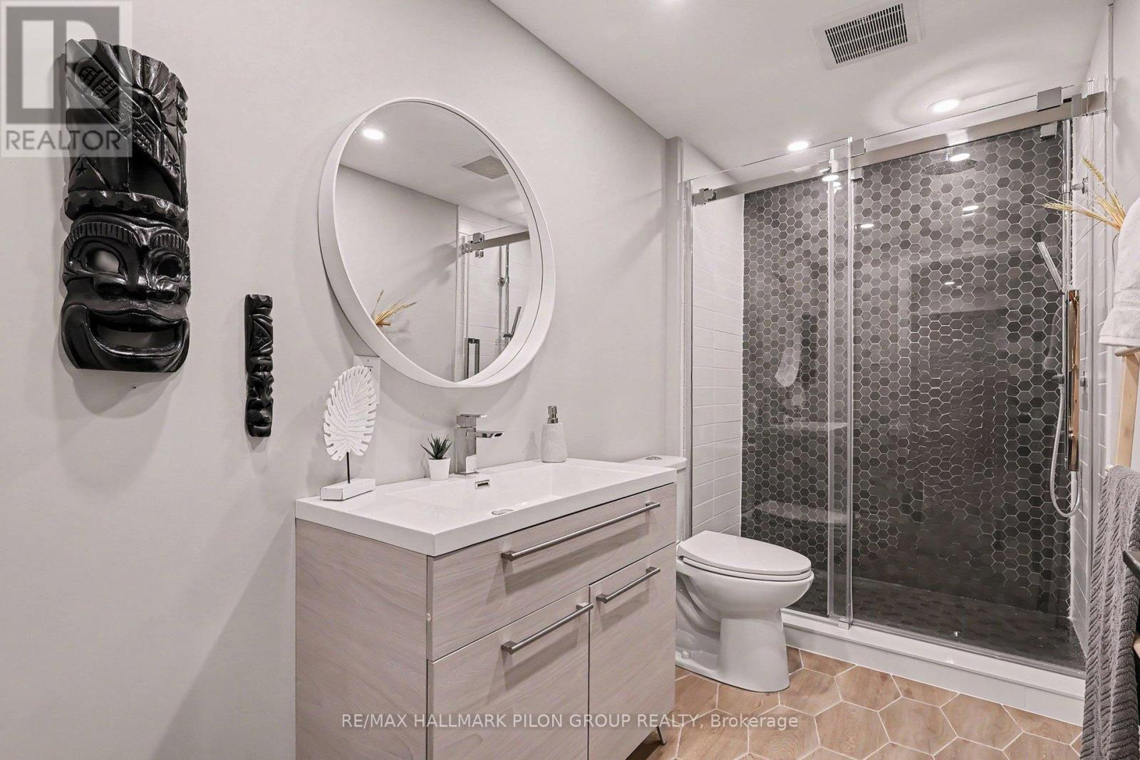 368 Hepatica Way, Ottawa, ON