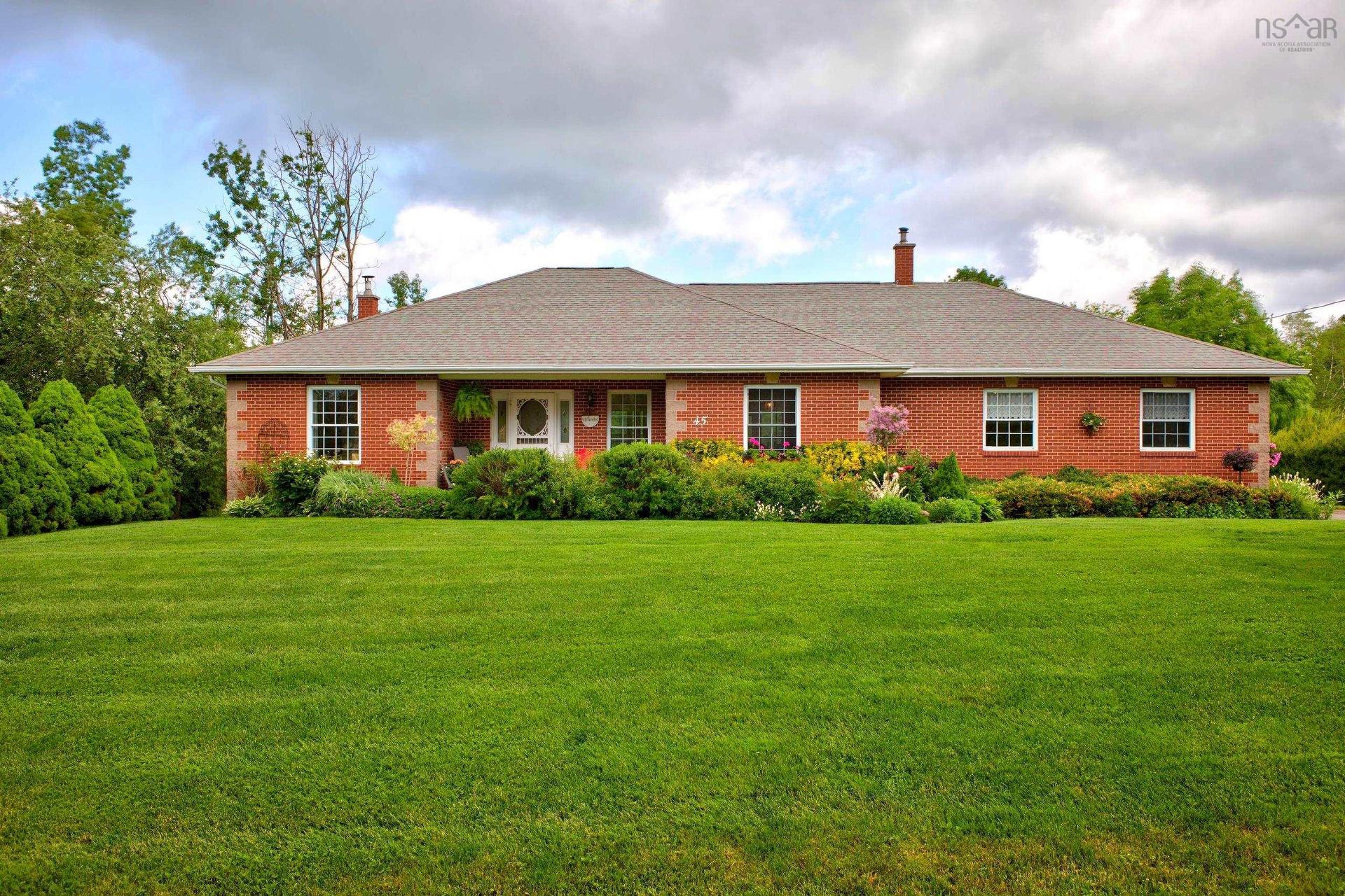 45 Glenabbey Drive, Murray Siding, NS