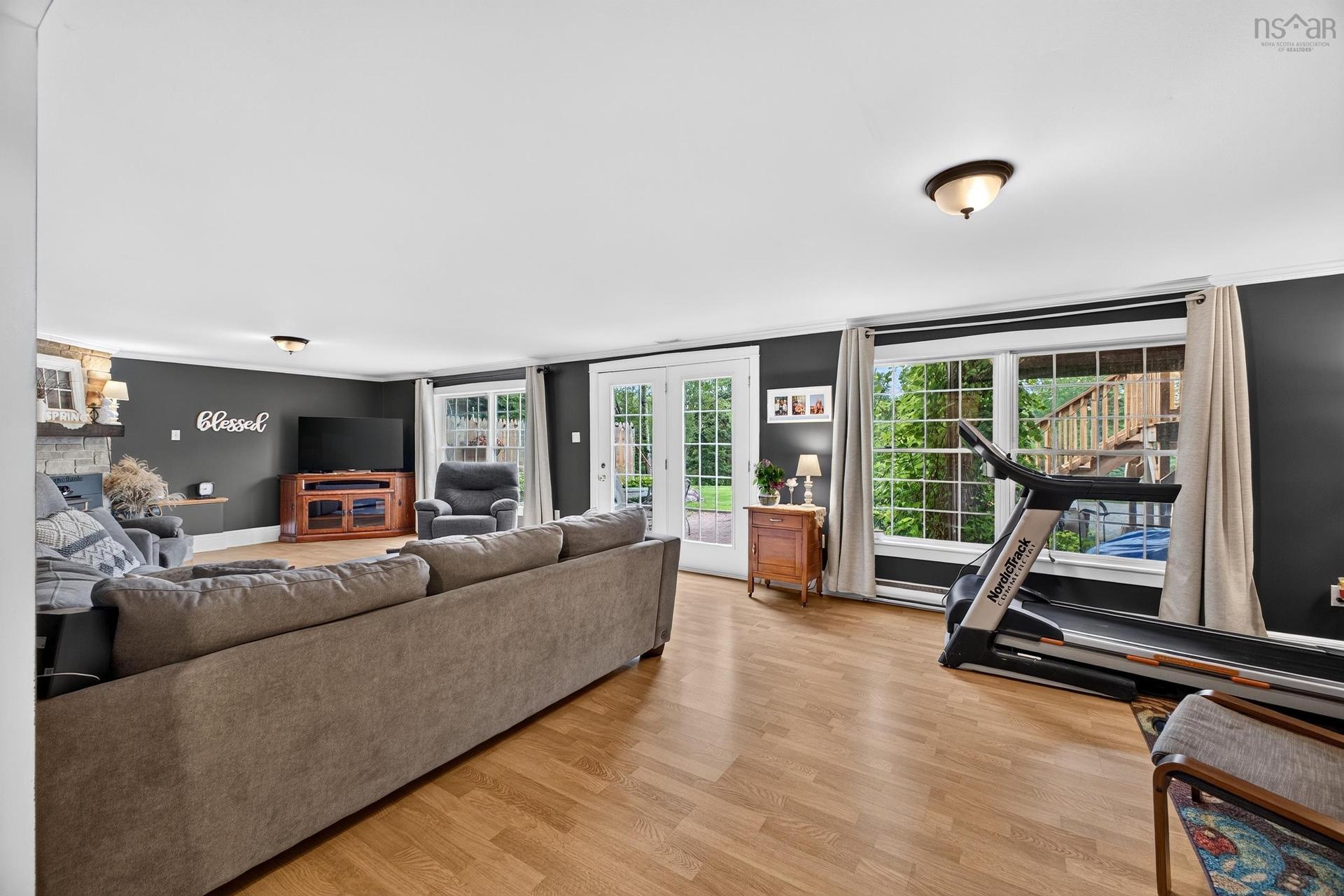 45 Glenabbey Drive, Murray Siding, NS