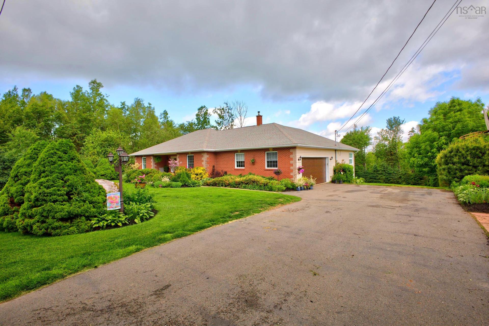 45 Glenabbey Drive, Murray Siding, NS