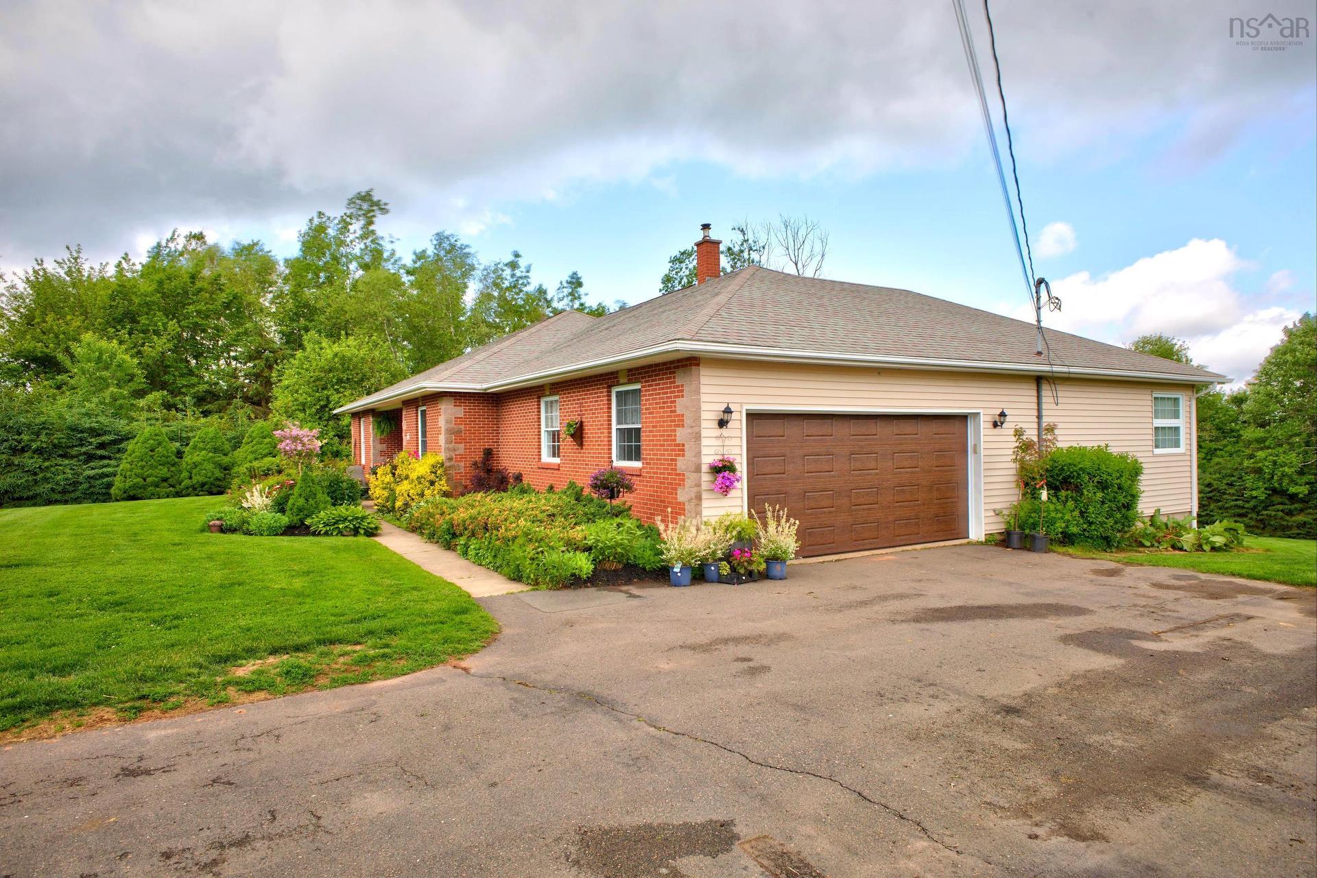 45 Glenabbey Drive, Murray Siding, NS
