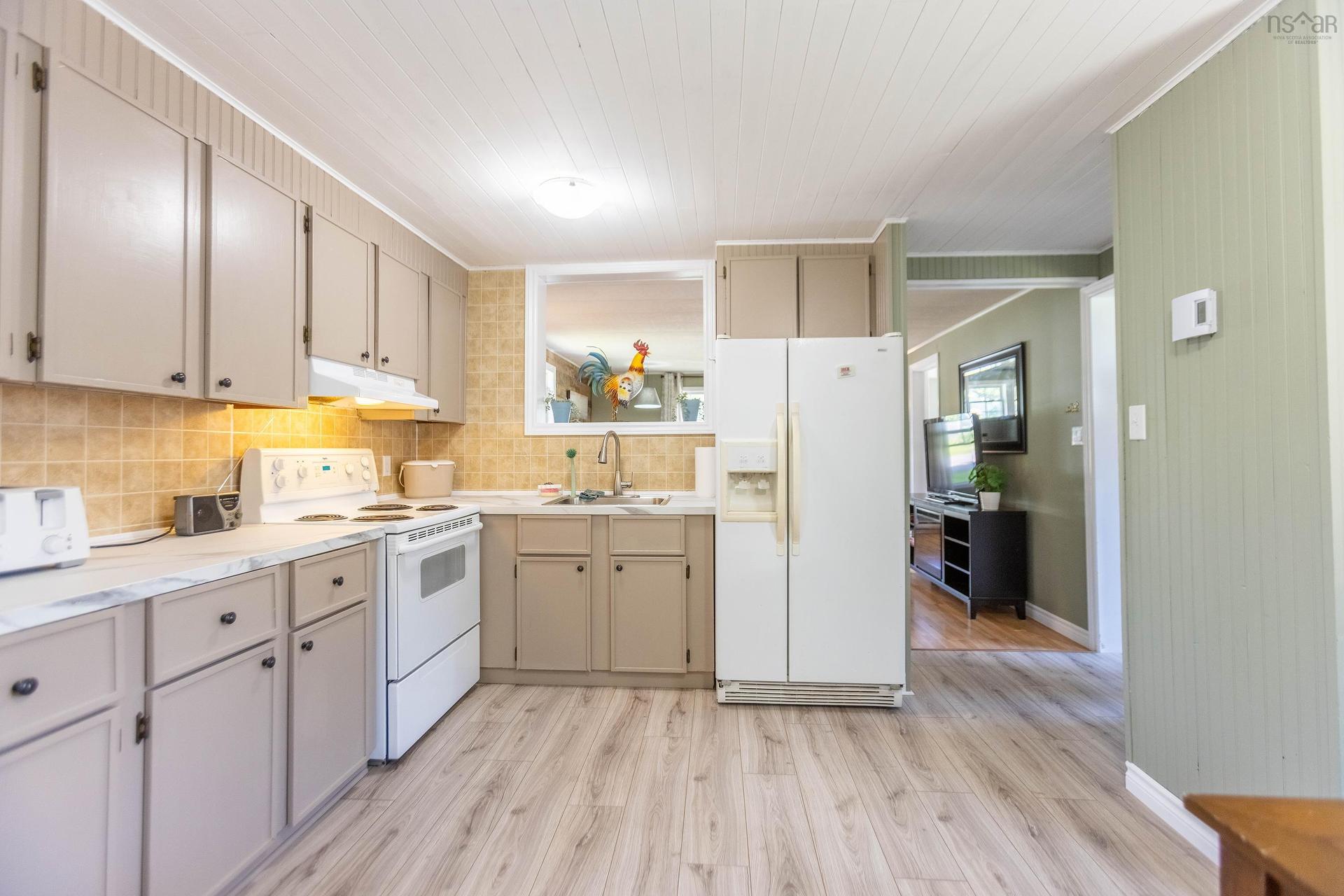 25 Liberty Lane, Amherst, NS