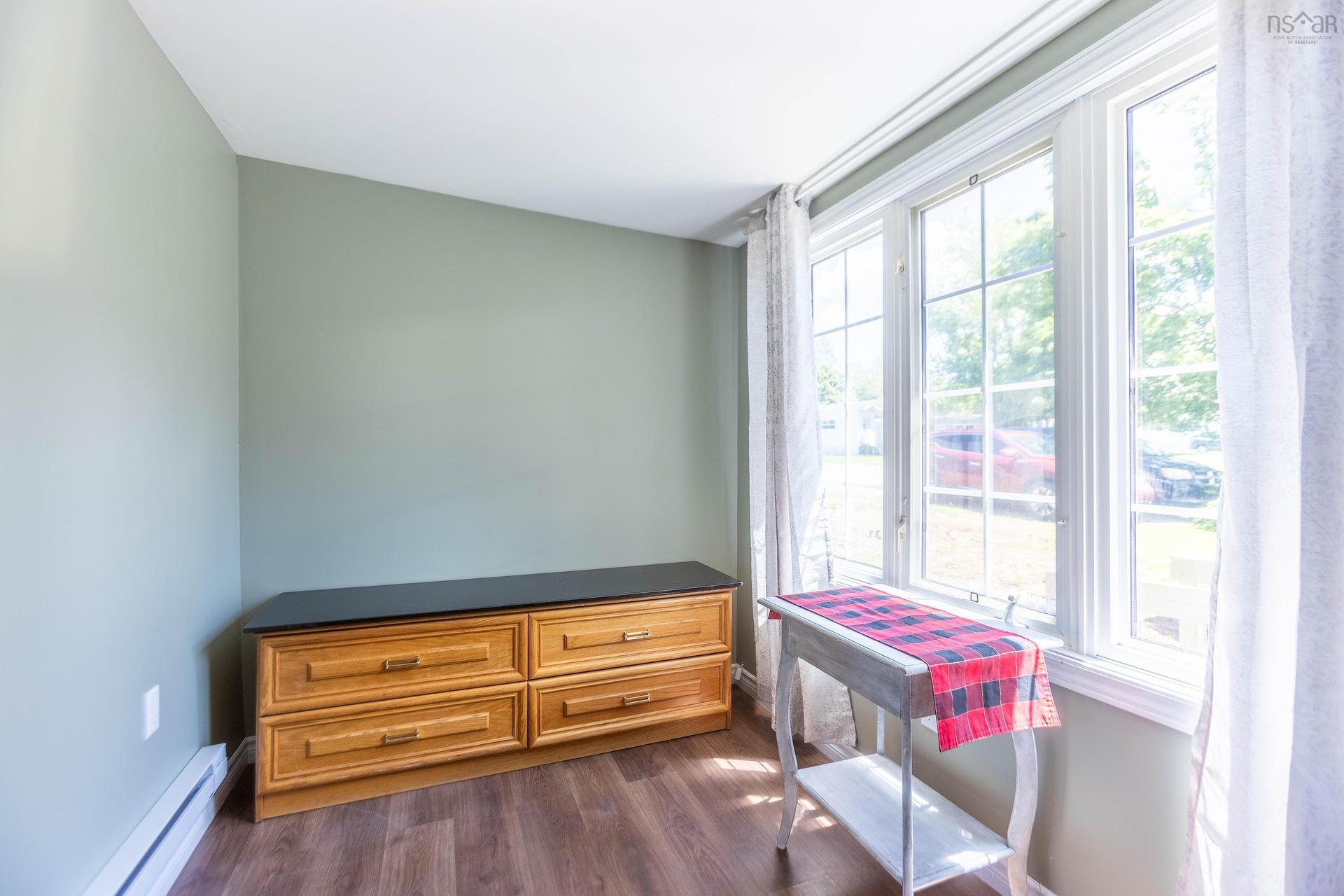 25 Liberty Lane, Amherst, NS