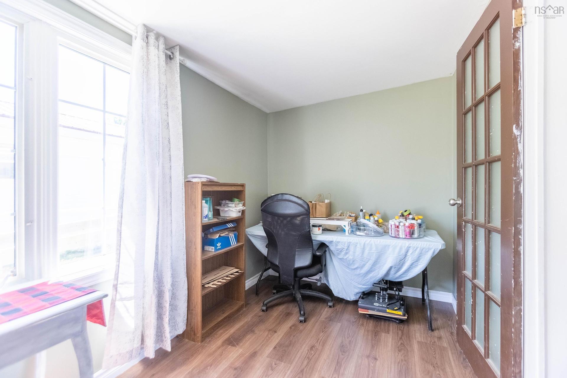 25 Liberty Lane, Amherst, NS