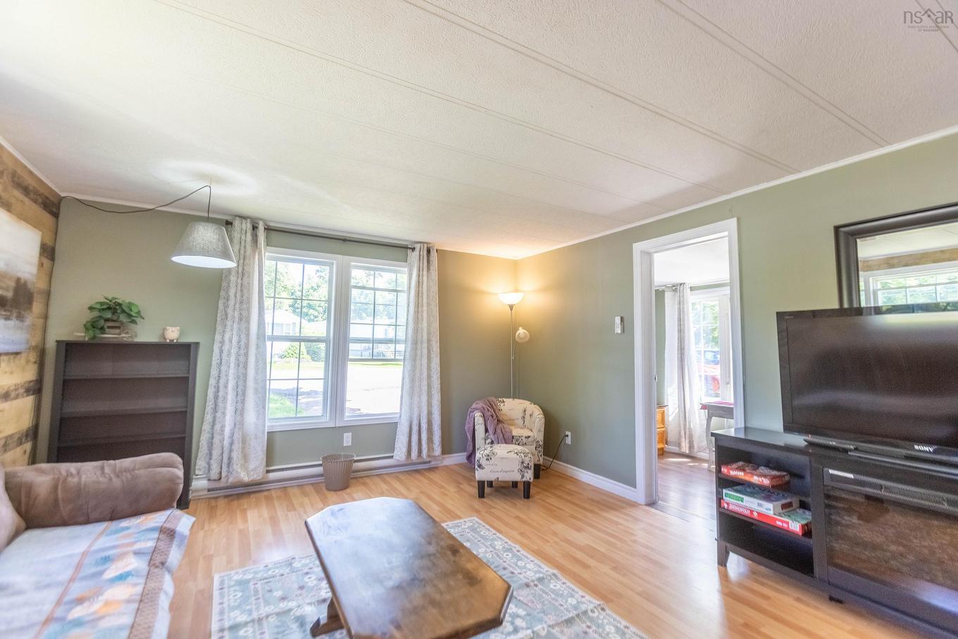 25 Liberty Lane, Amherst, NS