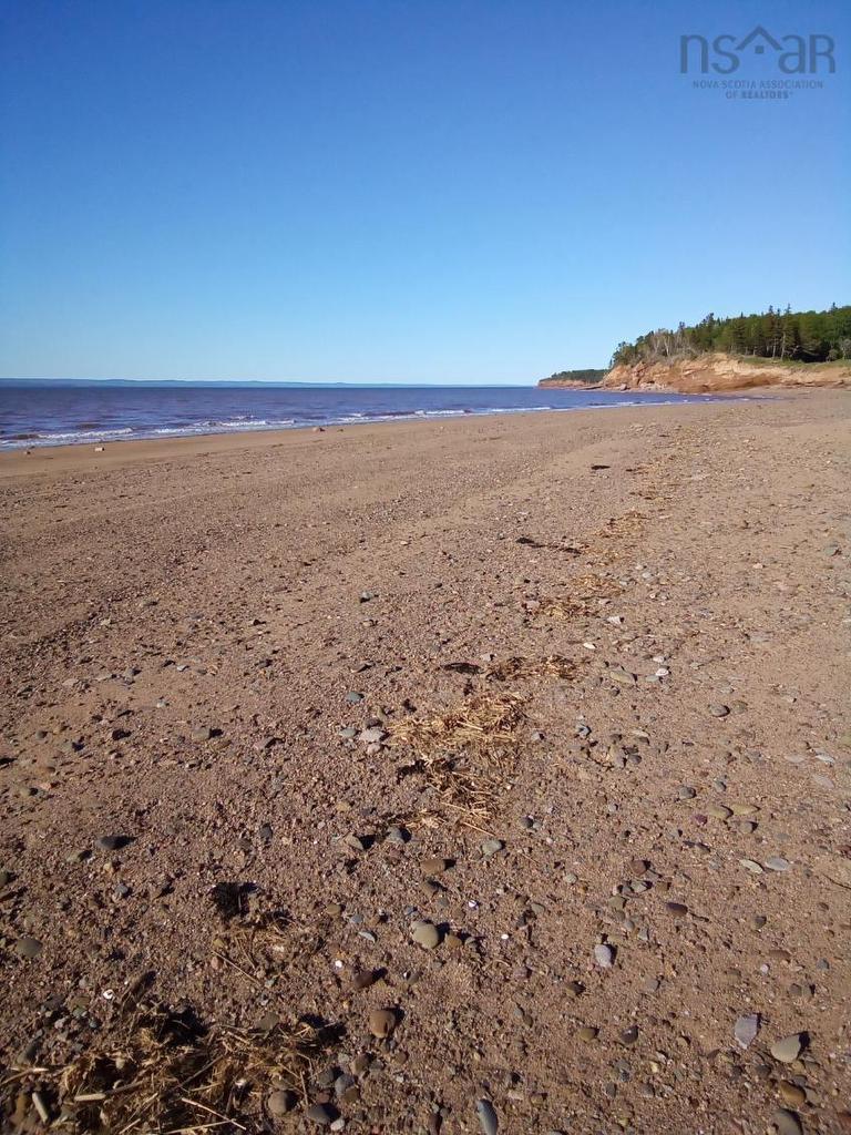 J 51 First Avenue, Tennecape, NS