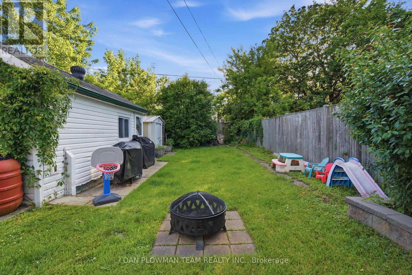 138 Tylor Crescent, Oshawa, ON