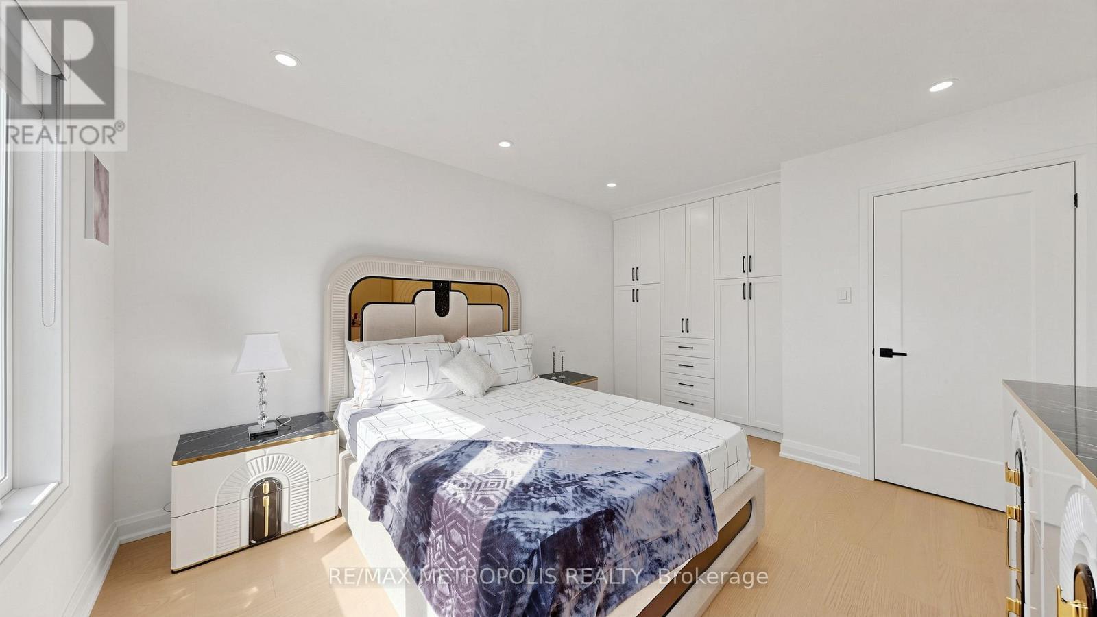 12 Romulus Drive, Toronto, ON