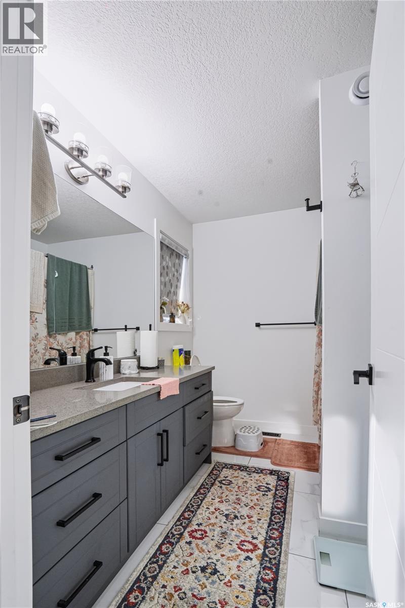 164 Thakur Street, Saskatoon, SK