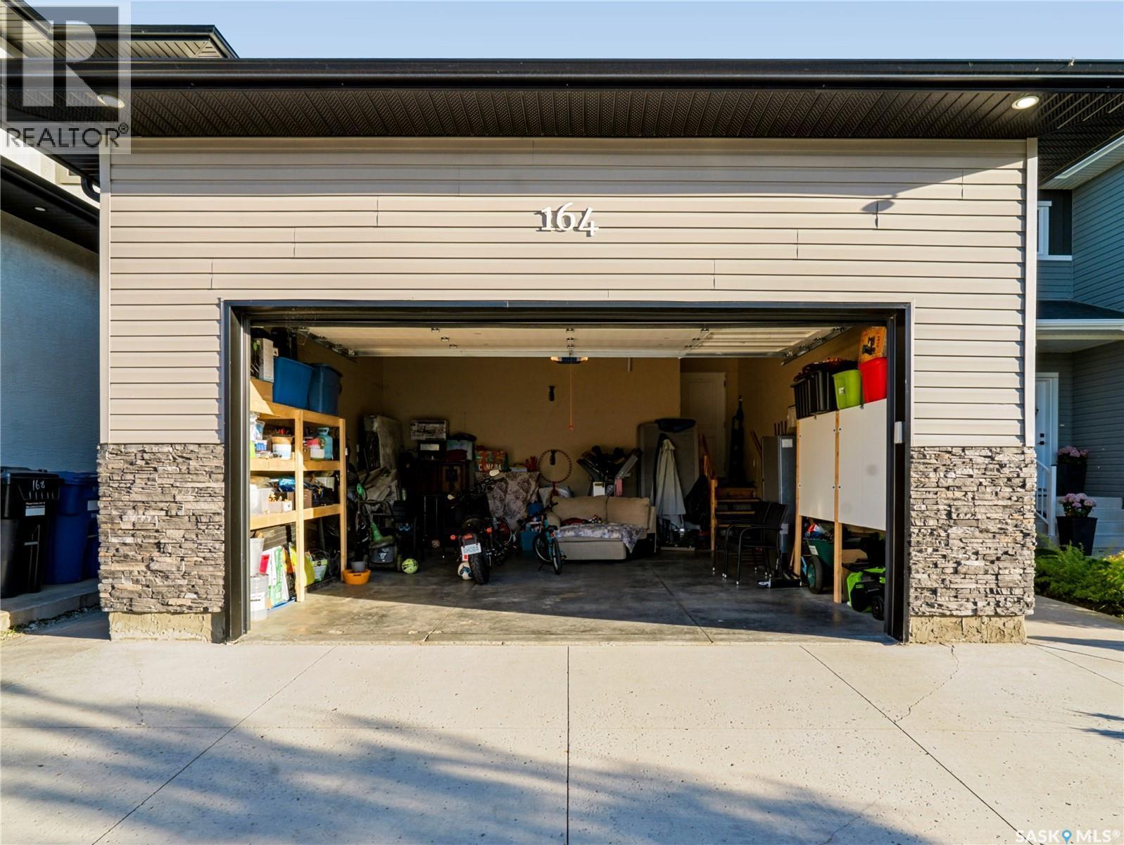 164 Thakur Street, Saskatoon, SK