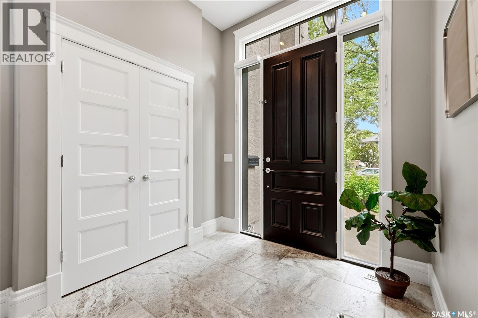 3202 Hill Avenue, Regina, SK