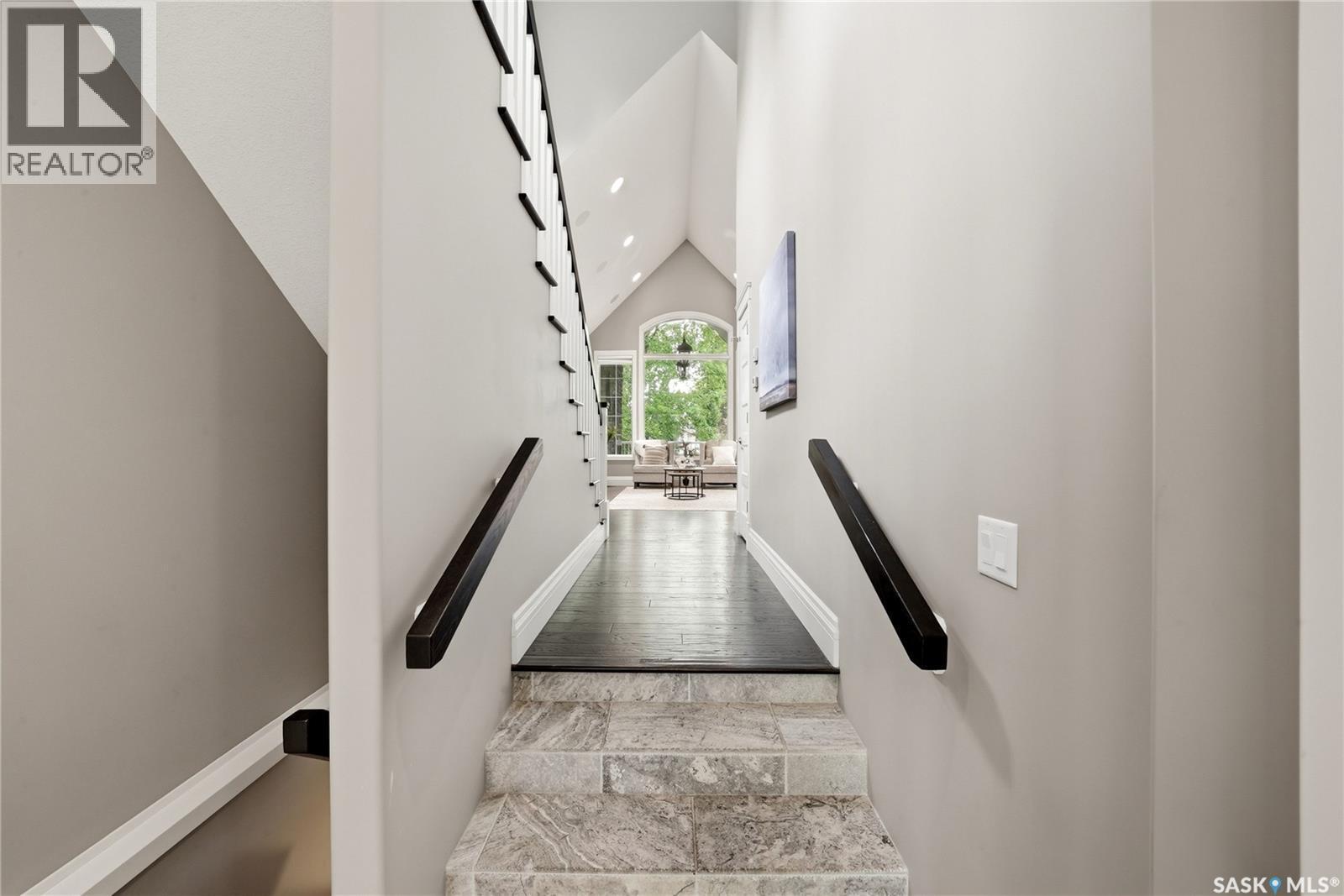 3202 Hill Avenue, Regina, SK