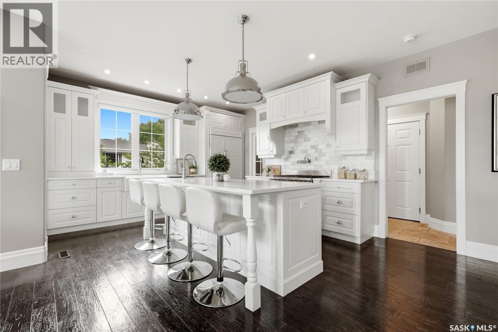 3202 Hill Avenue, Regina, SK