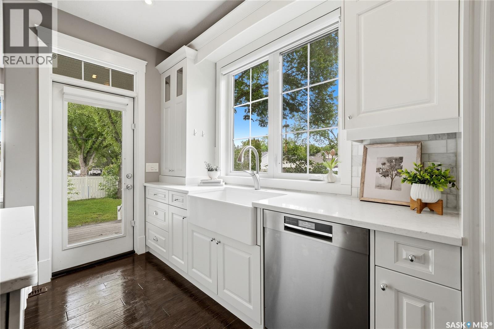 3202 Hill Avenue, Regina, SK