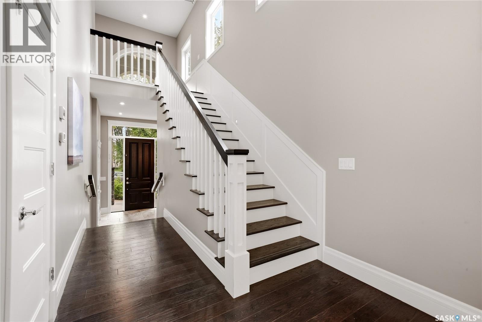 3202 Hill Avenue, Regina, SK