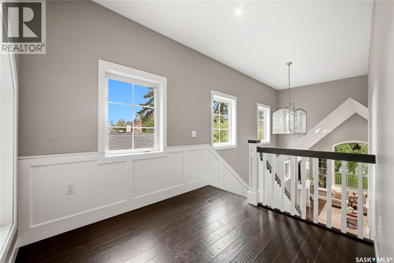 3202 Hill Avenue, Regina, SK