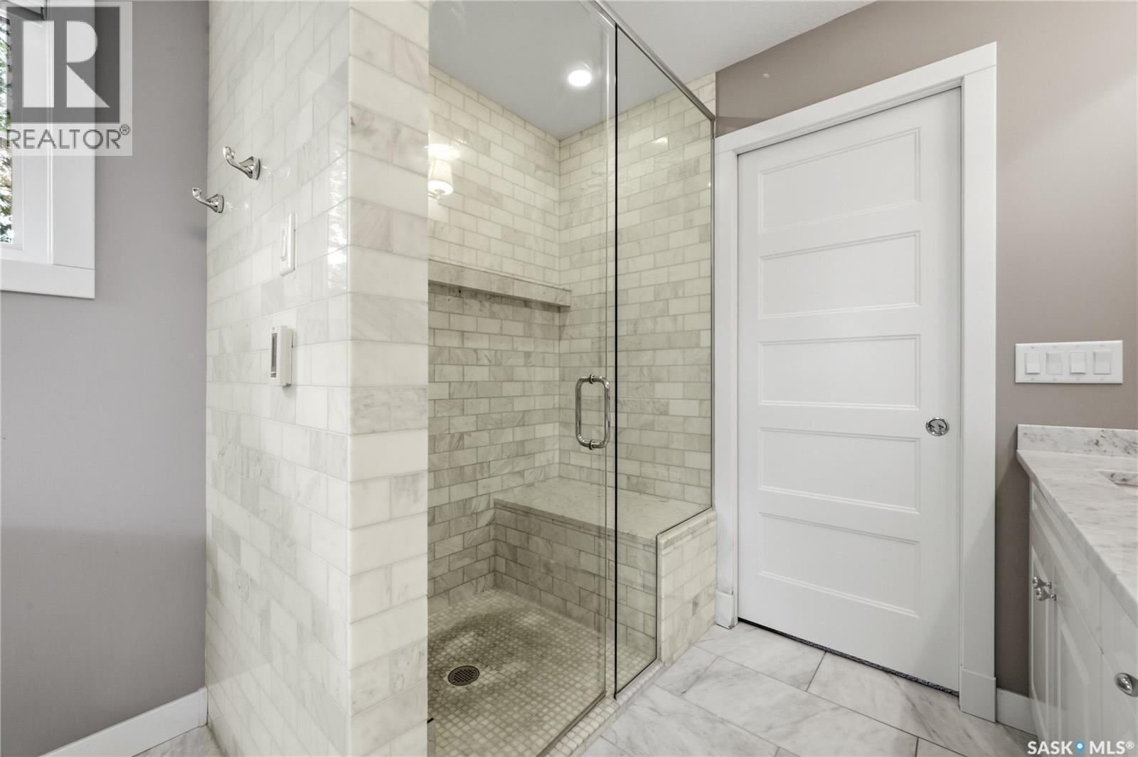 3202 Hill Avenue, Regina, SK