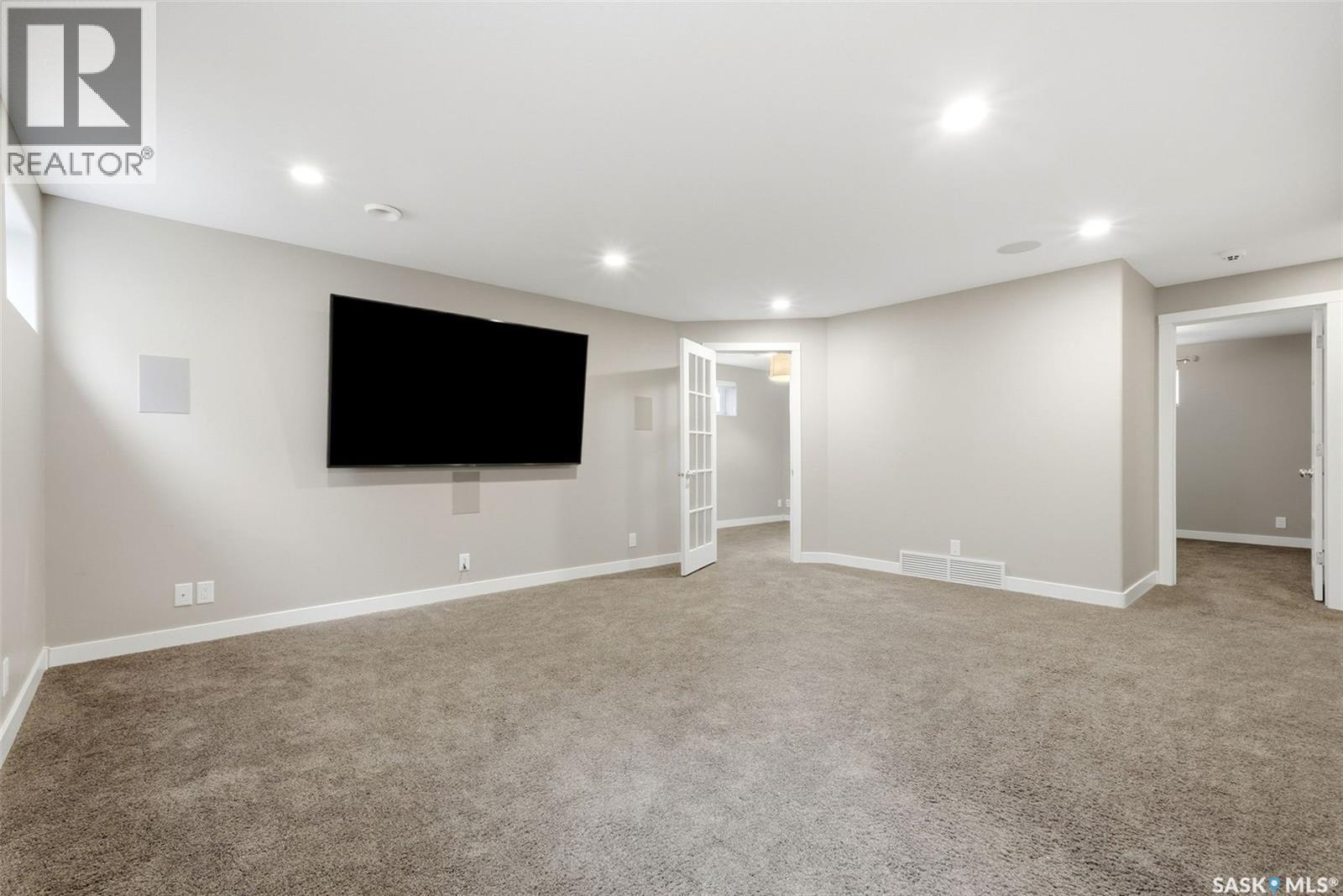 3202 Hill Avenue, Regina, SK