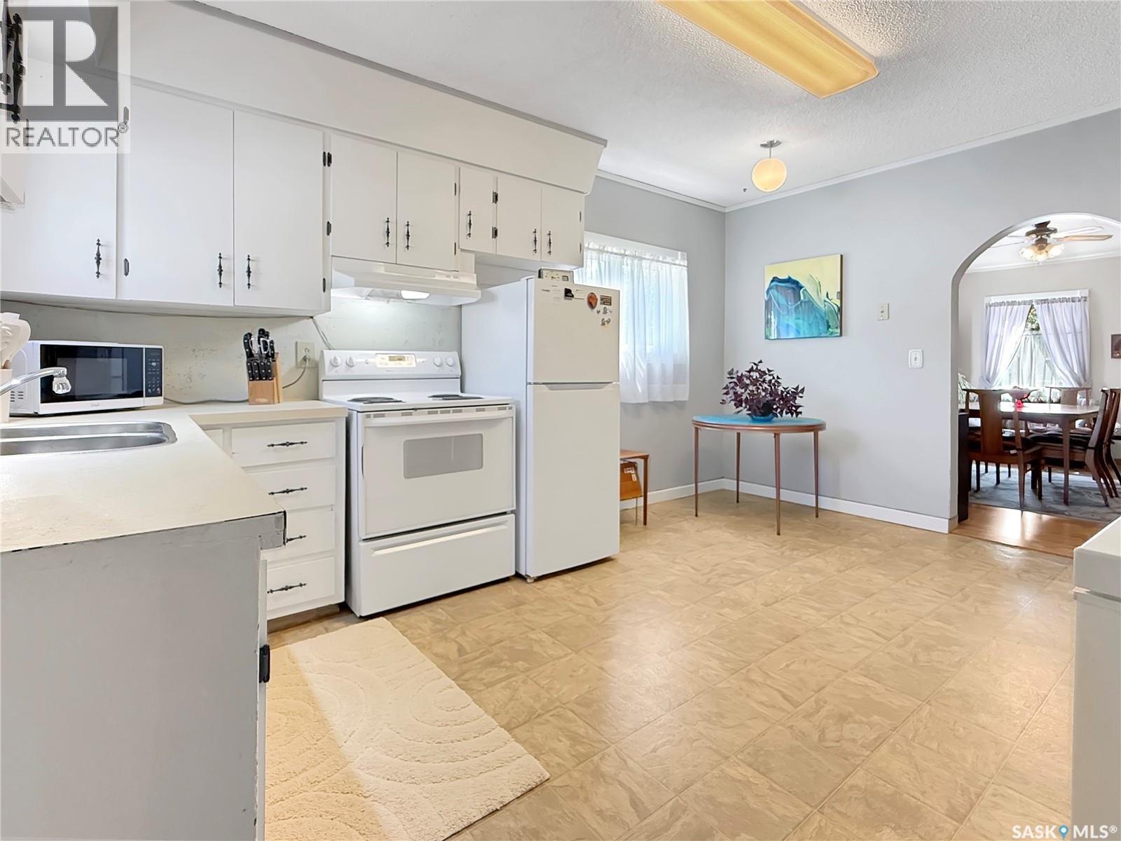 371 9Th Avenue Nw, Swift Current, SK