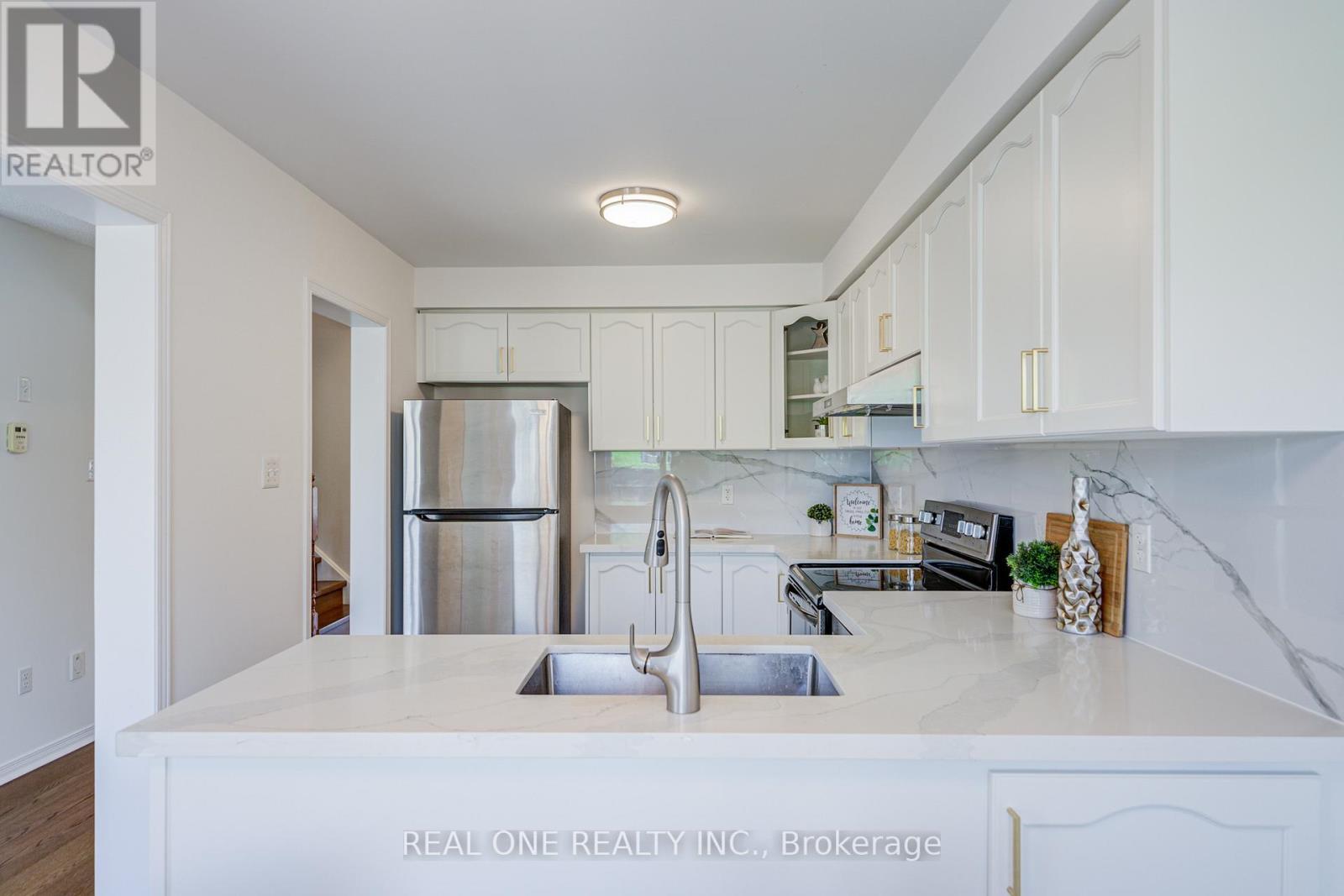 65 Westcliffe Crescent, Vaughan, ON