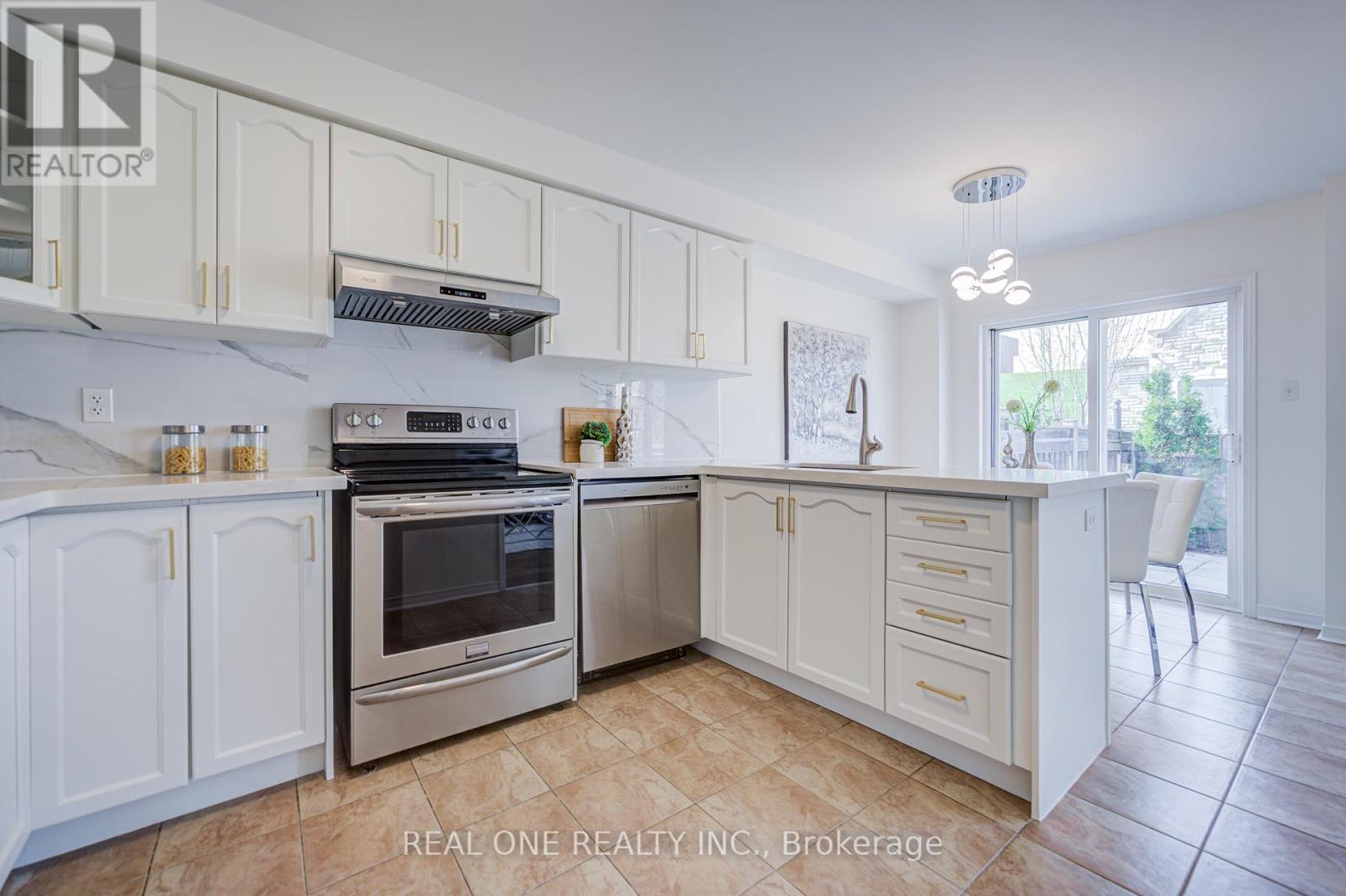 65 Westcliffe Crescent, Vaughan, ON