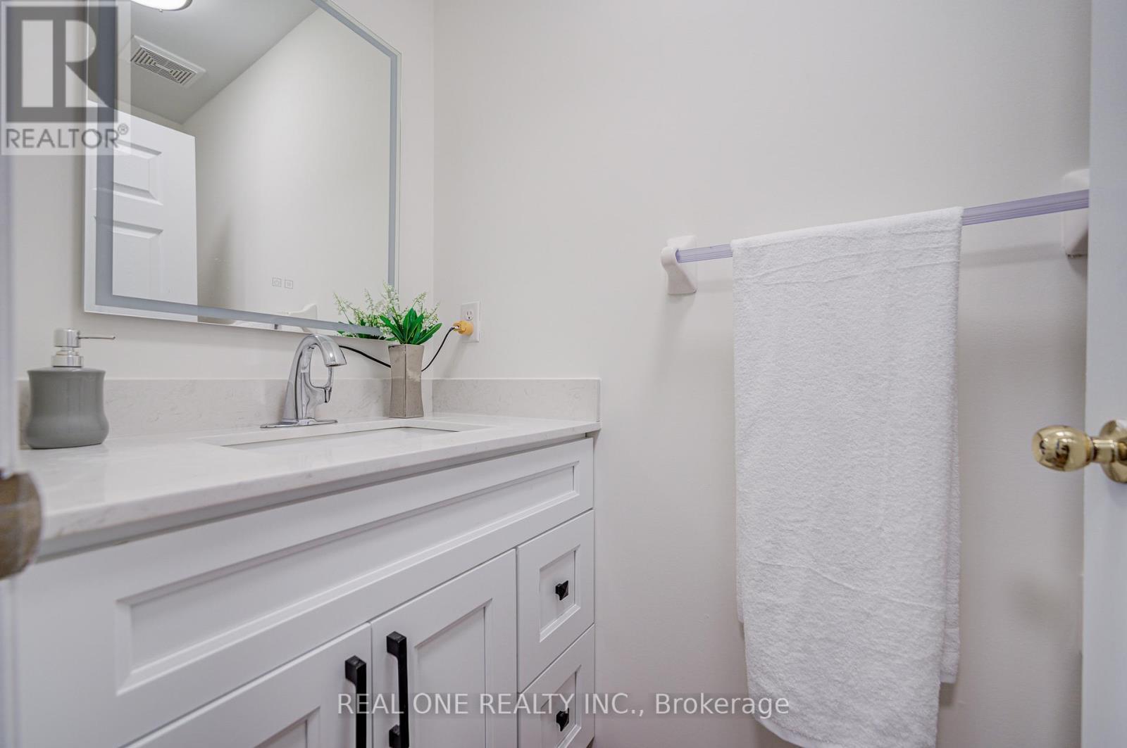 65 Westcliffe Crescent, Vaughan, ON