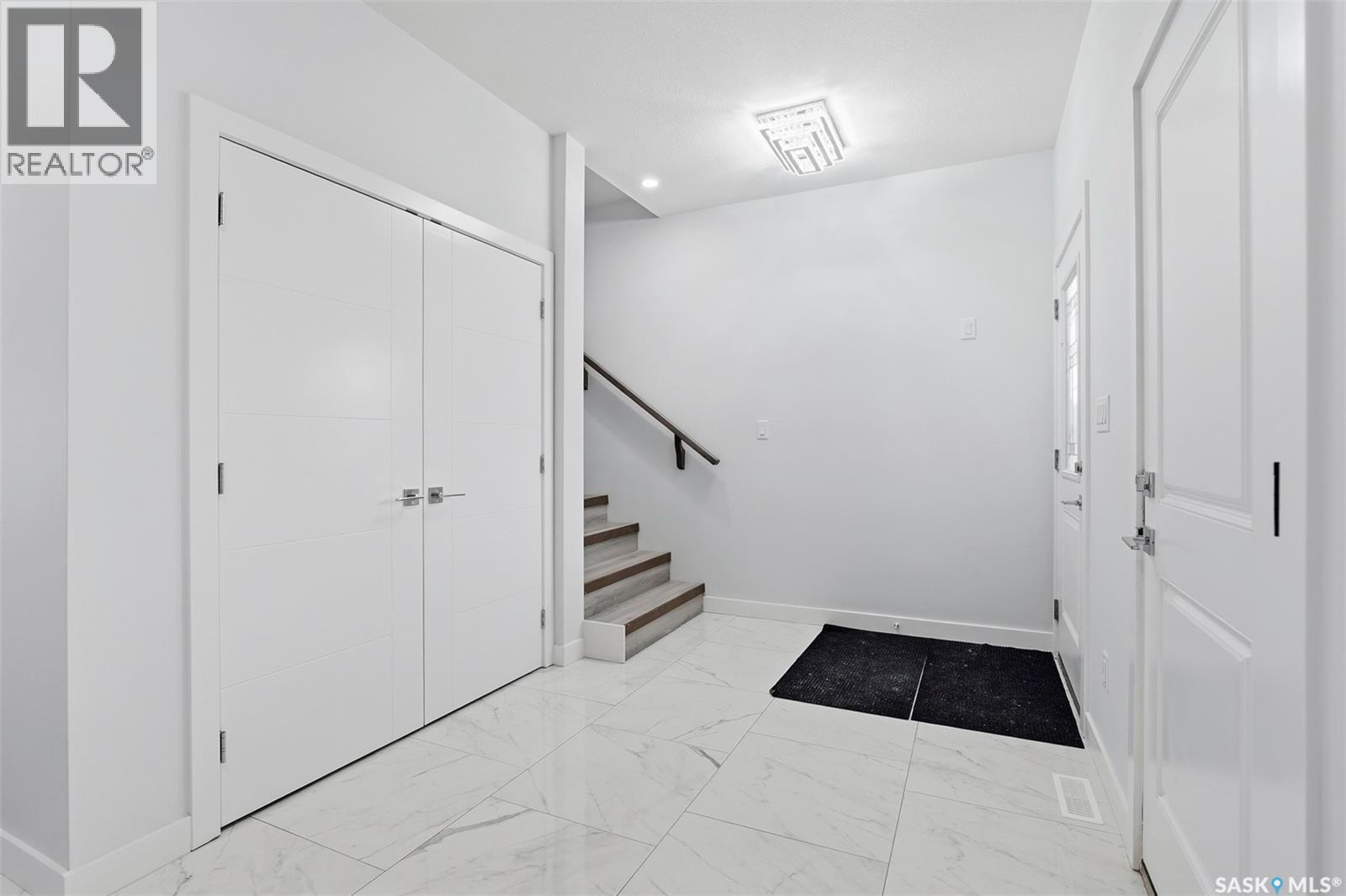 534 Sharma Crescent, Saskatoon, SK