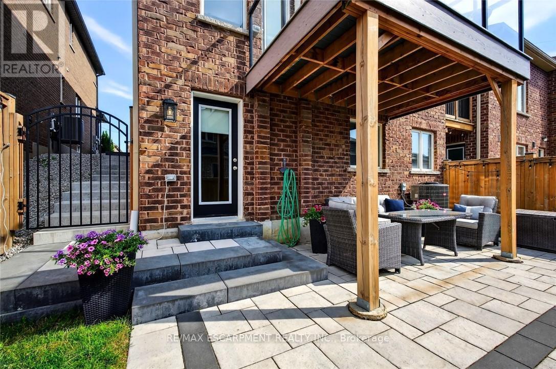 225 Skinner Road, Hamilton, ON