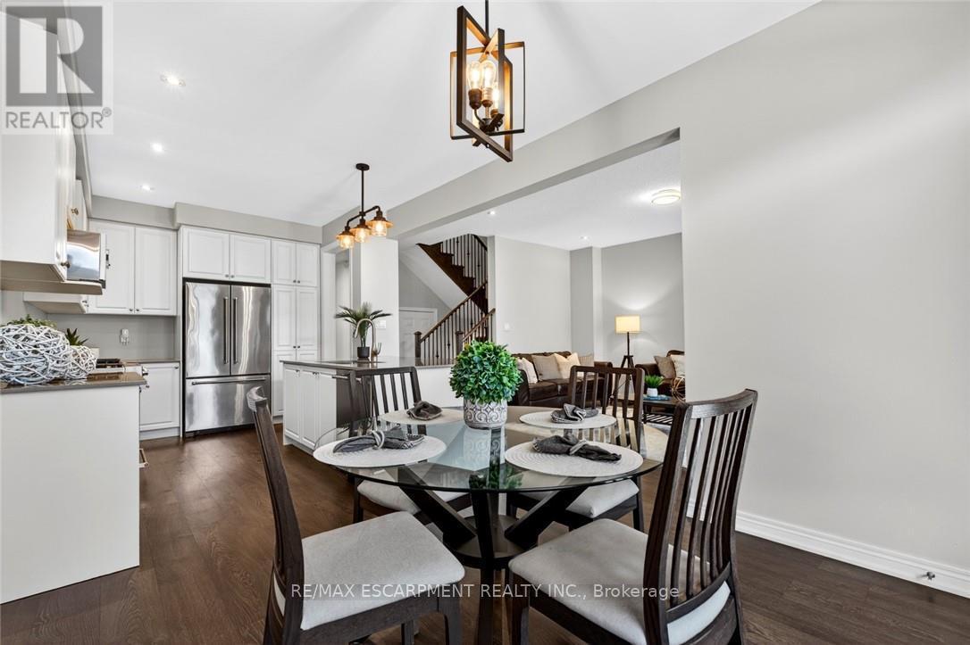 225 Skinner Road, Hamilton, ON