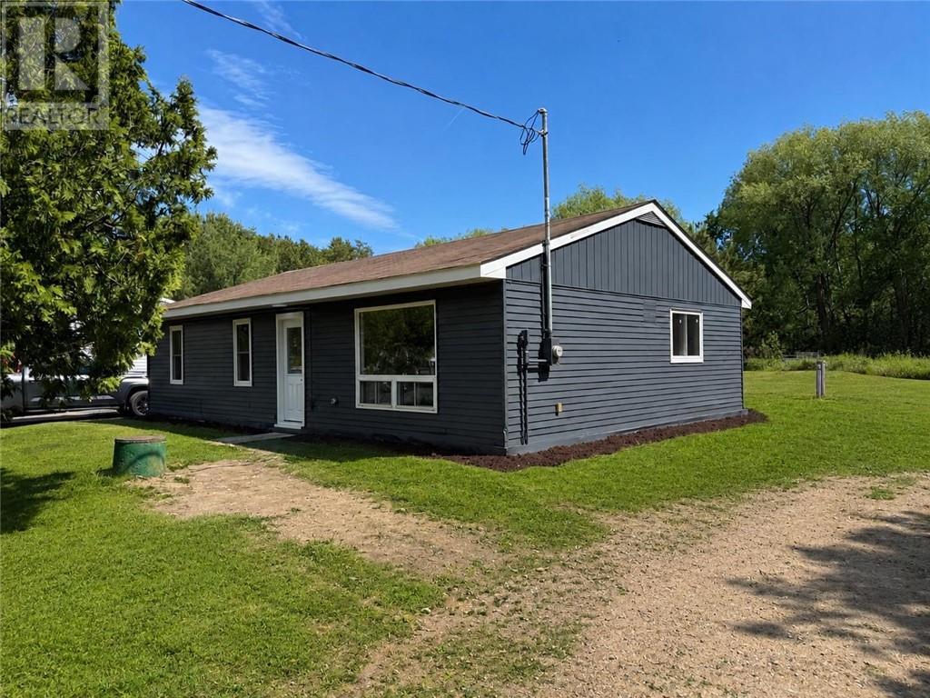 96 Old Trunk Rd, Blind River, ON