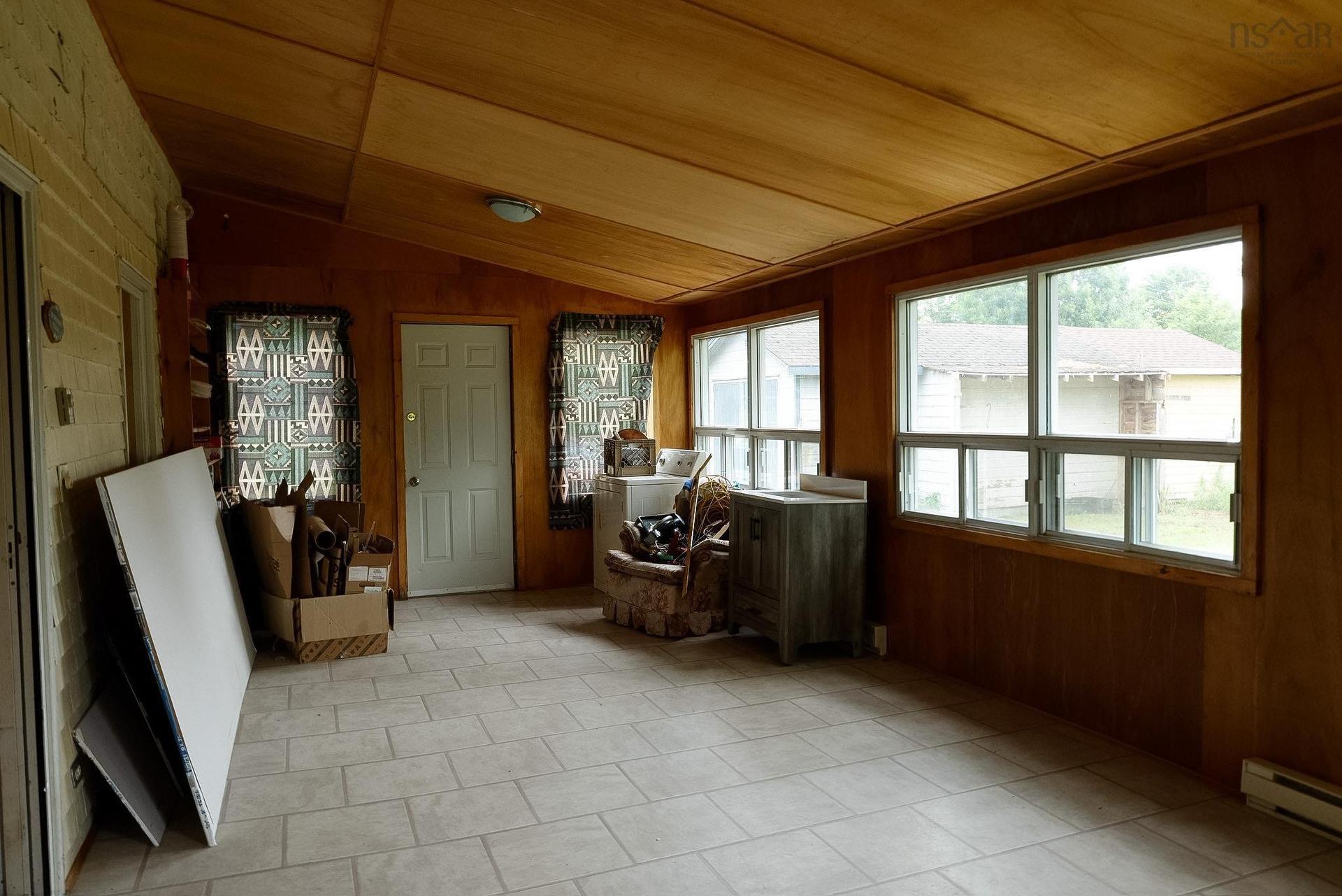 2471 Highway 3, Barrington West, NS - Indoor Photo Showing Other Room