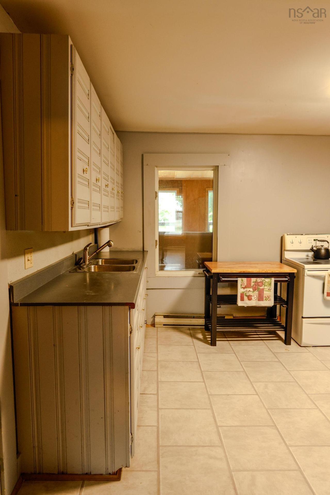 2471 Highway 3, Barrington West, NS - Indoor