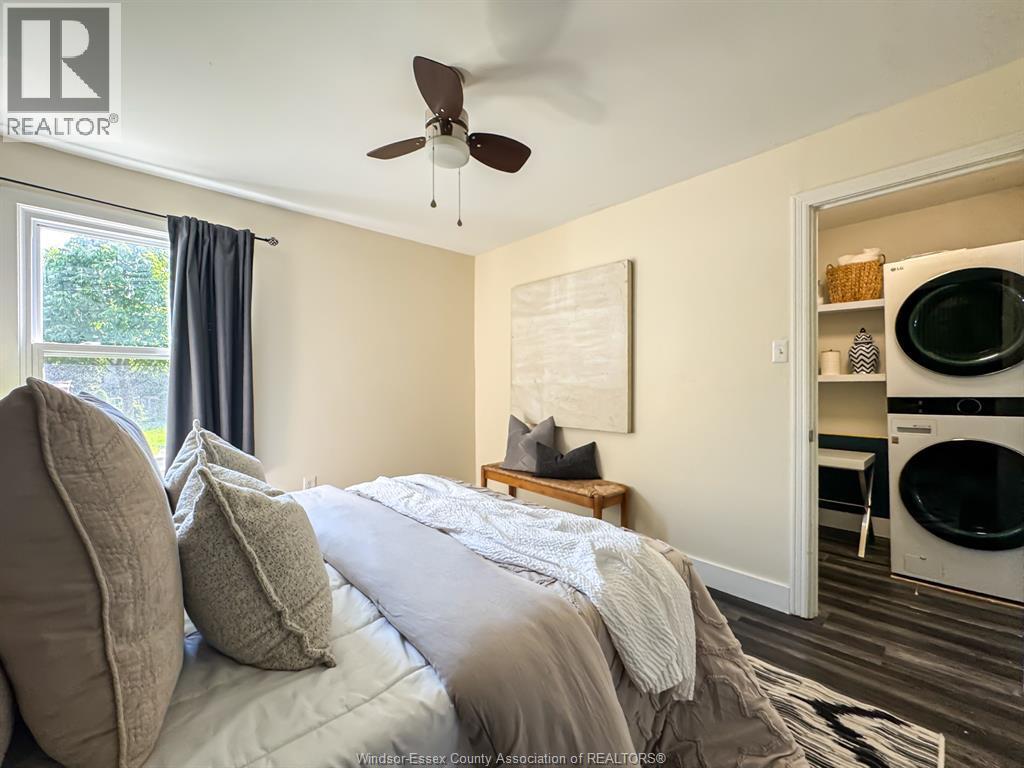 2392 Louis, Windsor, ON
