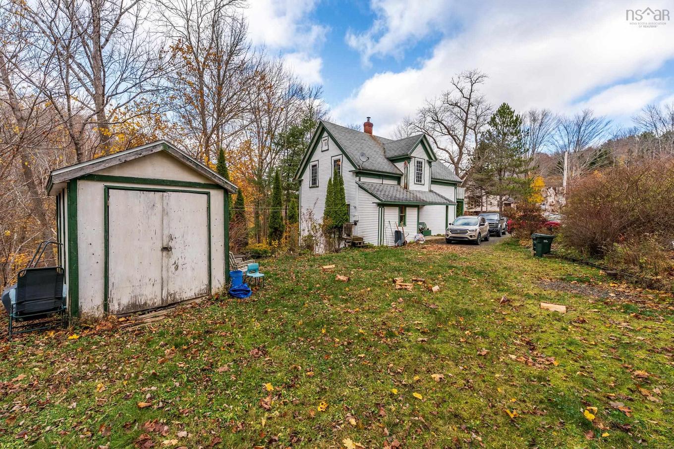 6953 Sissiboo Road, Bear River, NS
