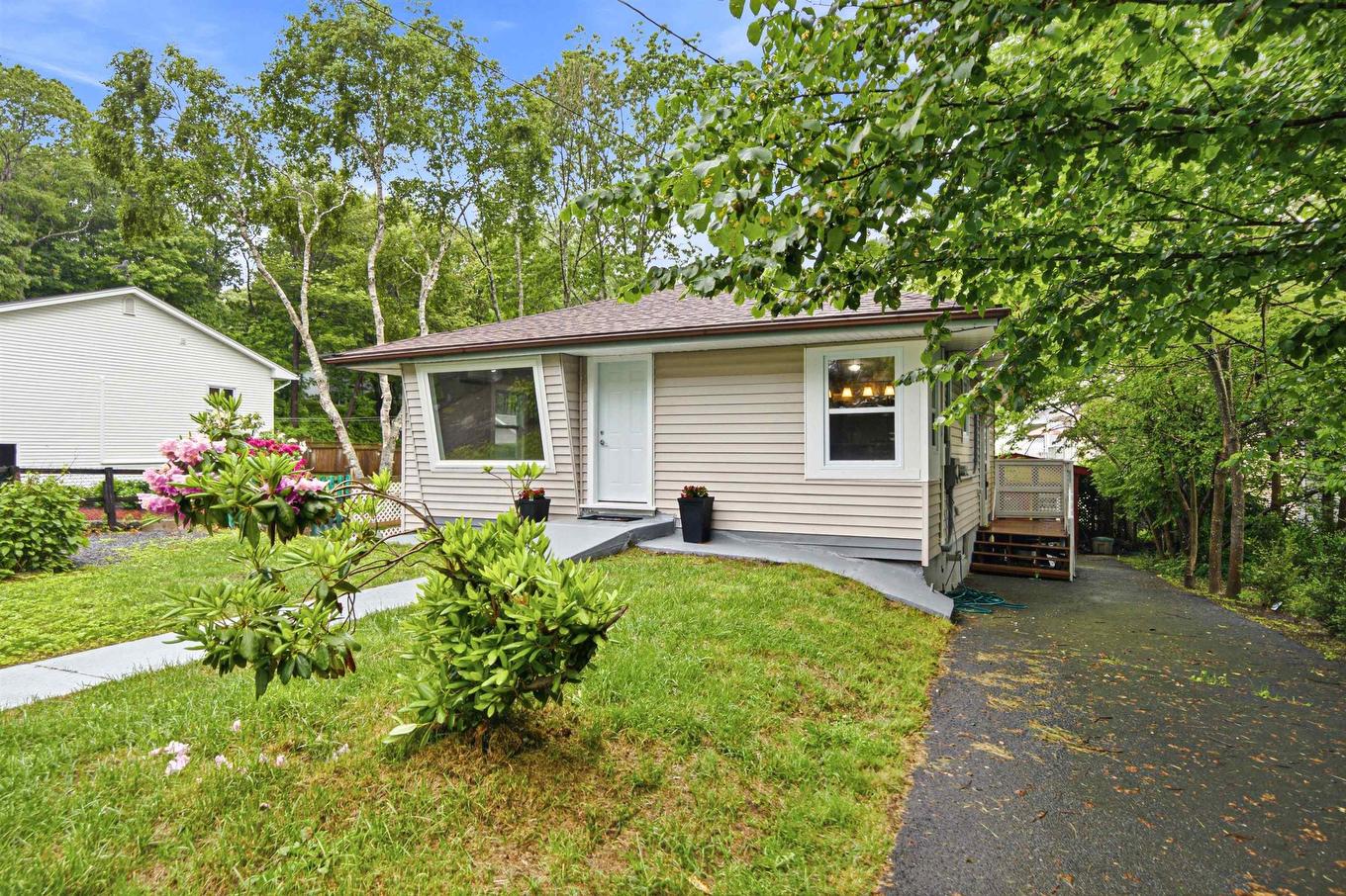 12 Nelson Avenue, Halifax, NS