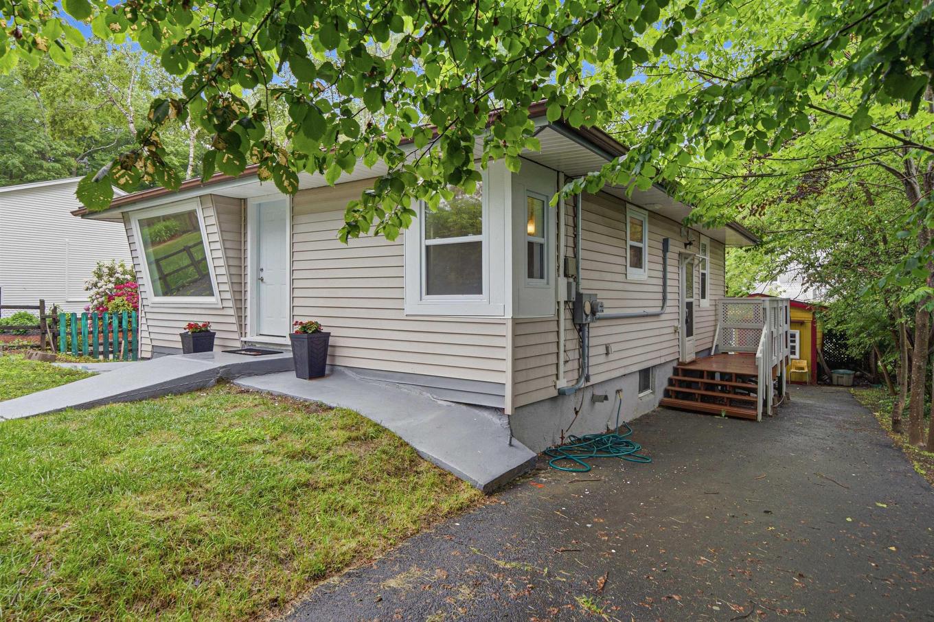 12 Nelson Avenue, Halifax, NS